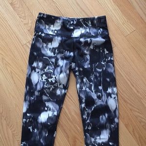 🍃90 Degree cropped leggings